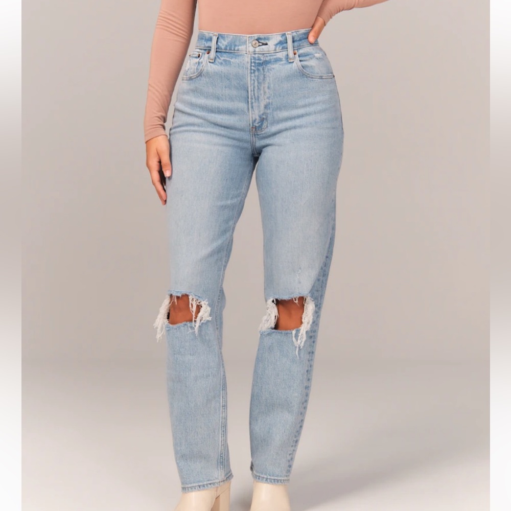 Abercrombie & Fitch | The 90s Straight Ultra High Rise | Curve Love | 24s